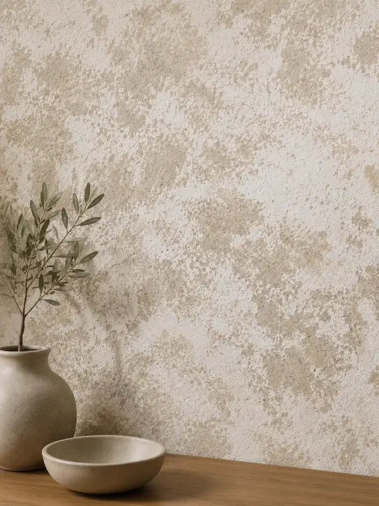 BELKA Tapete MIX4015 Sanfte Düne als helle Akzentwand in Elfenbein, Weiß, Portland Stone und Warm Neutral im modernen Wohnzimmer