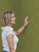 Olivgrüne Belka B3 Baumwollputz-Tapete, umweltfreundliche Flüssigtapete für moderne Wandgestaltung