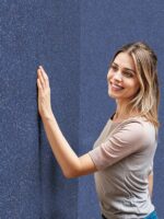Belka B45 Tapete in Blau und Gold – Elegante, moderne Wandtapete in edlen Blau- und Goldtönen, ideal für luxuriöse Raumgestaltungen mit zusätzlicher Wärme- und Schalldämmung.