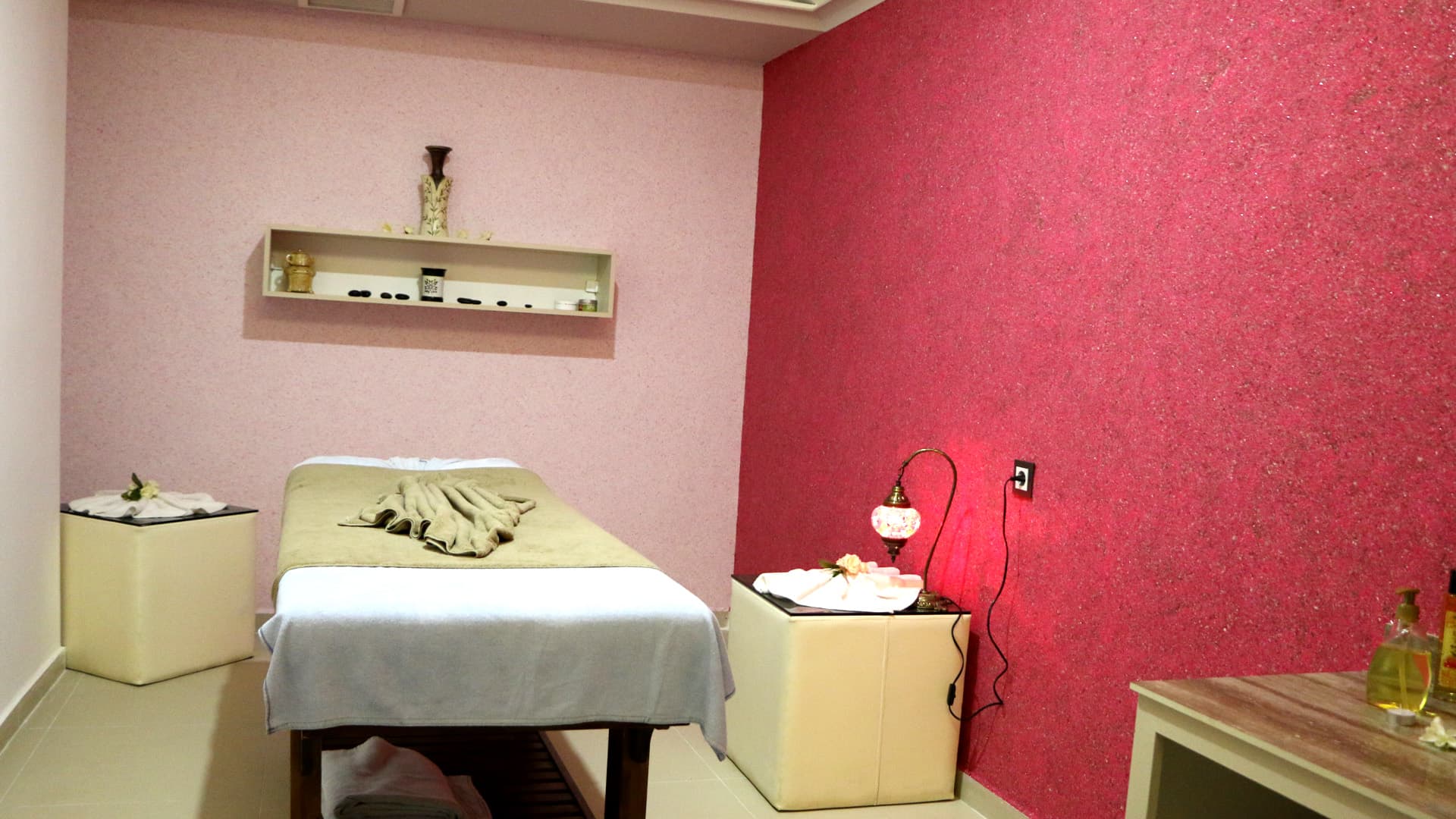 Nahtlose Wandtapete für elegante Raumgestaltung